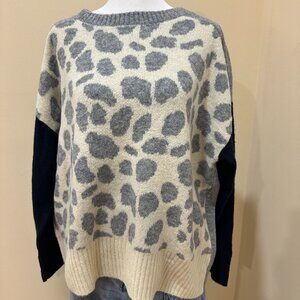 $152 NWOT CENTRAL PARK WEST Animal Print Color Block Grey Womens Sweater Sz L
